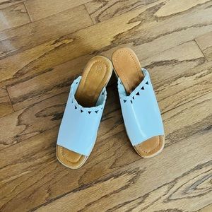 Danexx woman’s slides white leather sandals with wooden platform size 10